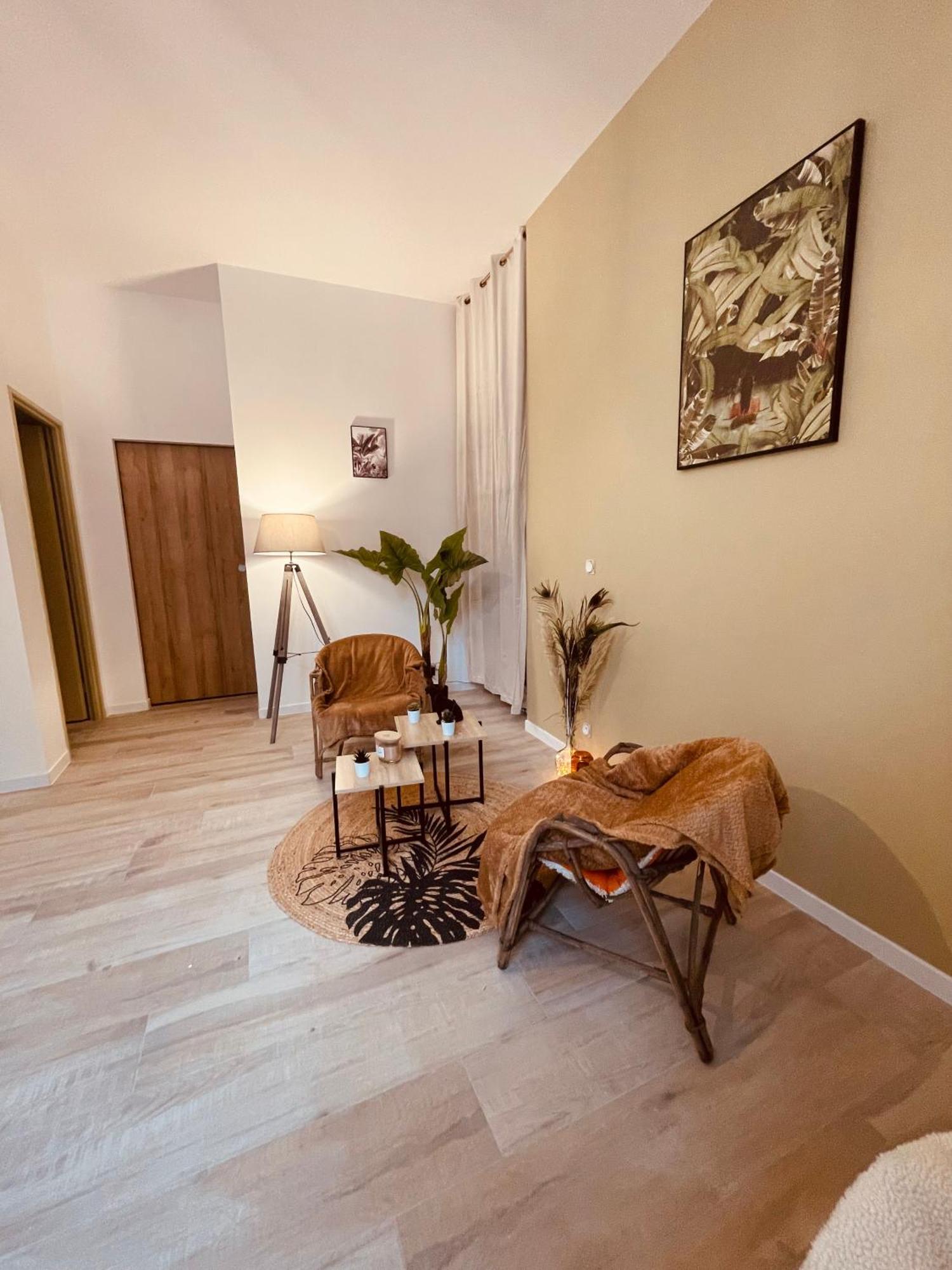 Jungle Love Room De L Hermitage Tournon-sur-Rhone Εξωτερικό φωτογραφία